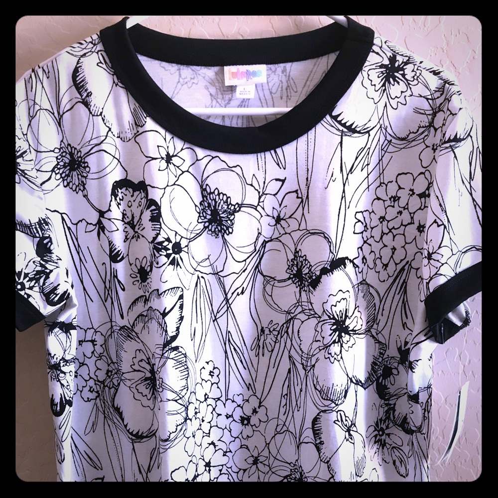 LLR Liv Tee